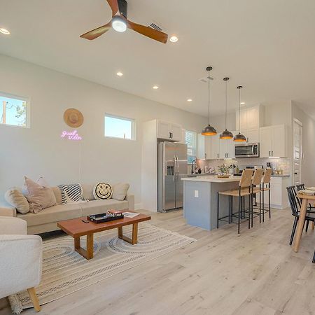 Boho Chic Downtown Retreat Villa Houston Exterior photo