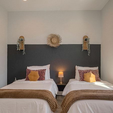 Boho Chic Downtown Retreat Villa Houston Exterior photo