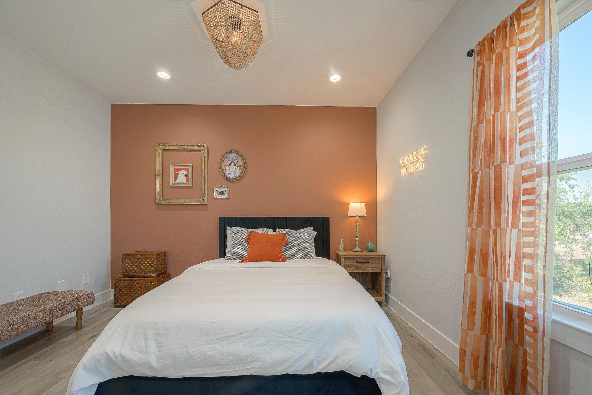 Boho Chic Downtown Retreat Villa Houston Exterior photo